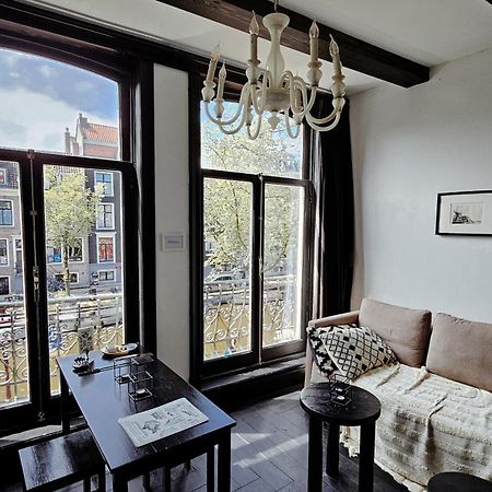 The Black Beauty Private Studio With Canal View From 1799 Amsterdam Dış mekan fotoğraf