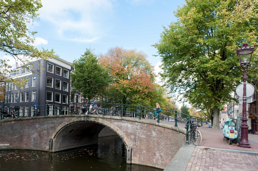 The Black Beauty Private Studio With Canal View From 1799 Amsterdam Dış mekan fotoğraf